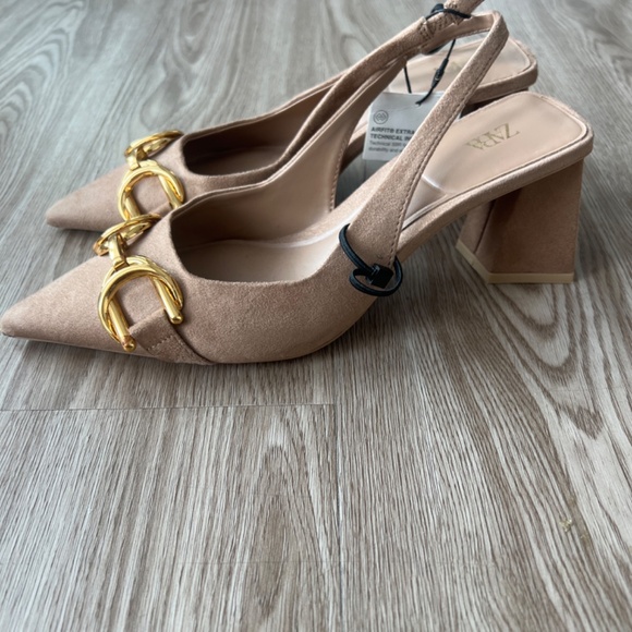 NWT Zara nude slingback horsebit heels - Picture 3 of 4